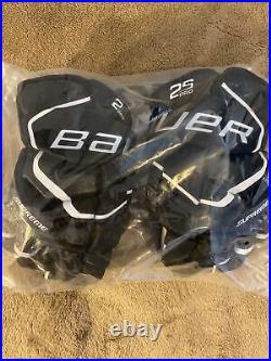 Bauer Supreme 2S Pro Hockey Gloves Black/White Senior Size 14 And 13 Available