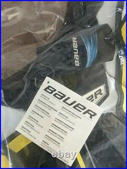 Bauer Supreme 2S Pro Shoulder Pads Senior Sz Medium 1216-5640 NEW in Sealed BAG