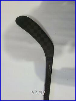 Bauer Supreme 2s Pro Shadow Series Grip Composite Hockey Stick Senior P28 Rht