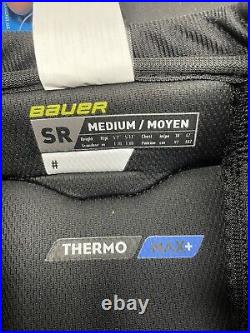 Bauer Supreme M5 Pro Shoulder Pads Senior Size Medium NEW