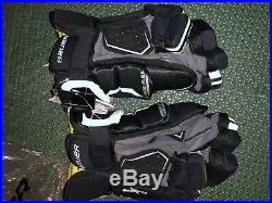 Brand New Bauer Supreme 1s Sr Hockey Gloves Black 14