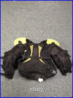 New Bauer Supreme 2s Pro Goalie Chest Protector Senior Size Small